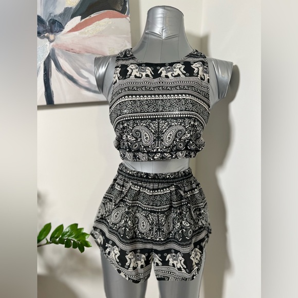 TWO PIECE ELEPHANT SET - Picture 2 of 7